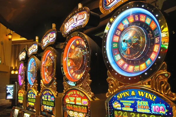 Dream Catcher live wheel interface on indogame platform